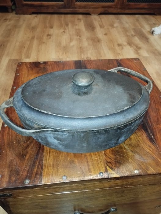 Stara, żeliwna brytfanna ze Szwecji 4 l