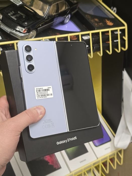 Samsung Galaxy Fold 5 12/256gb , На Подарунок