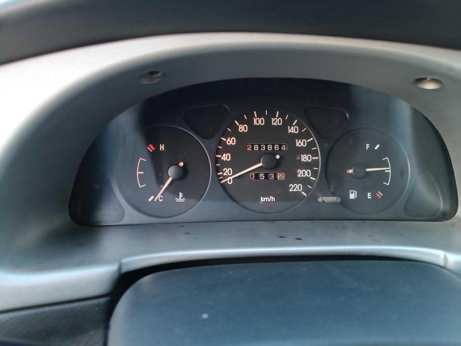 Daewoo Lanos bez korozji w dobrym stanie + LPG