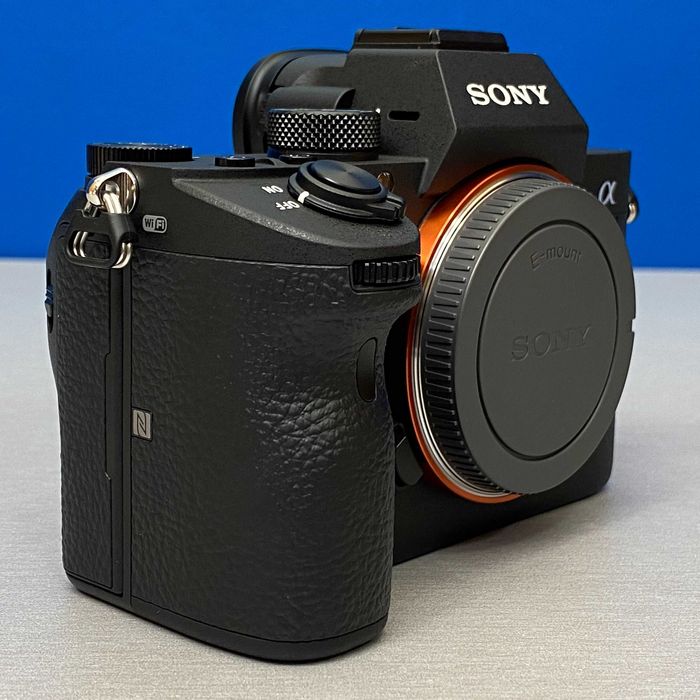 Sony Alpha A7 III (Corpo) - 24.2MP | 3 ANOS DE GARANTIA