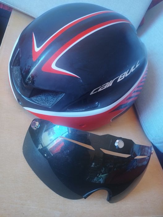 Capacete Aero com viseira