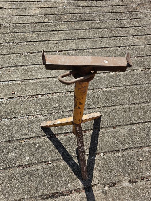 Cavaletes pé galinha