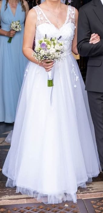 Suknia ślubna biała literka A księżniczka