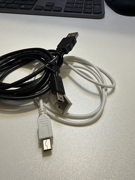 Kable USB na Mini-USB (Mini USB)