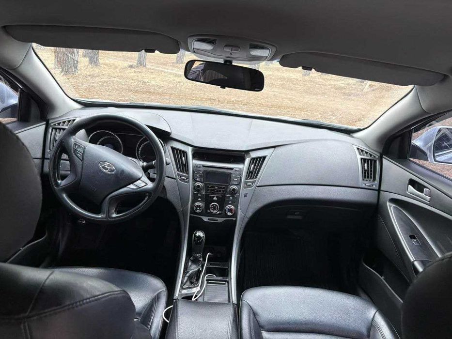 Hyundai Sonata 2013