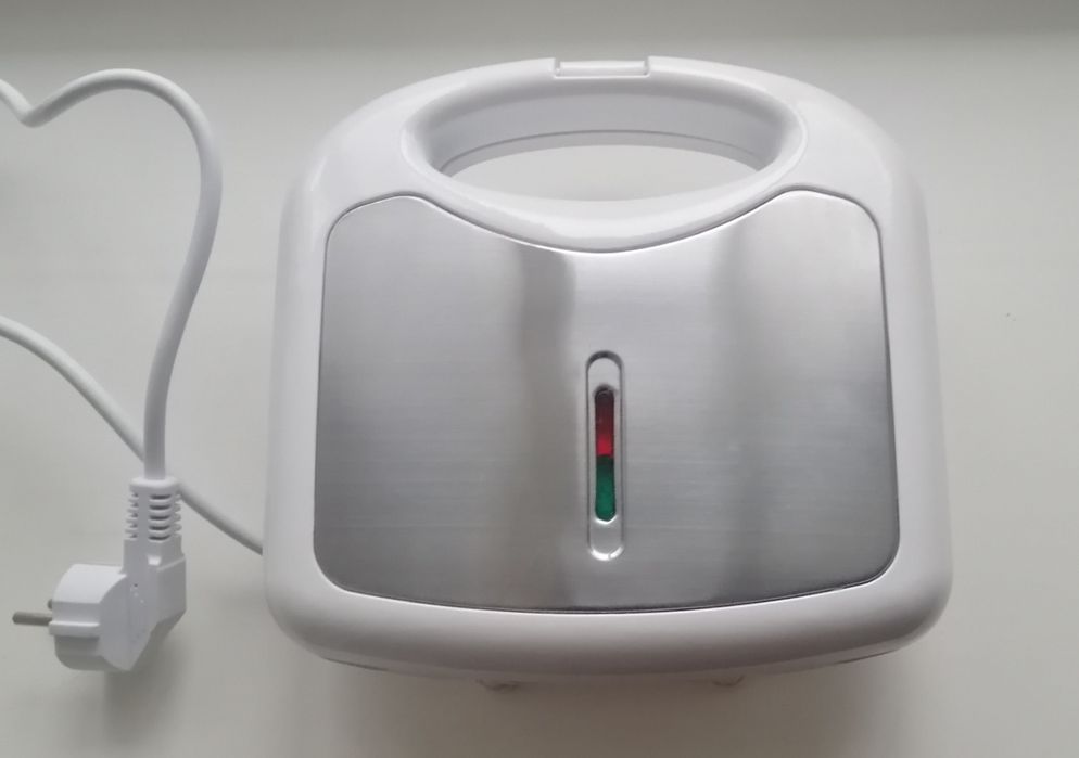 Вафельниця/бутербродниця  esperanza