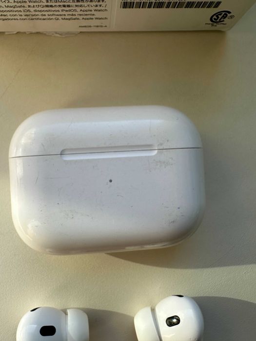 Навушники Apple AirPods Pro 2