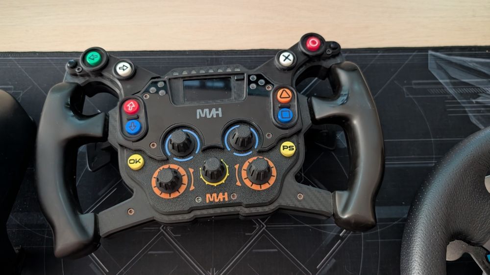 Logitech G29 (PlayStation) com mods MVH Studios