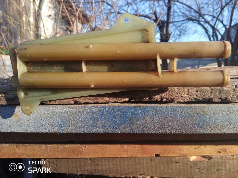 Форд Эскорт МК3 93г.в.радиато печки.