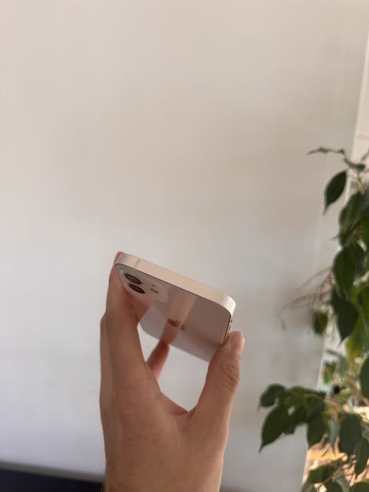 Iphone 12 100% baterii bardzo ładny!