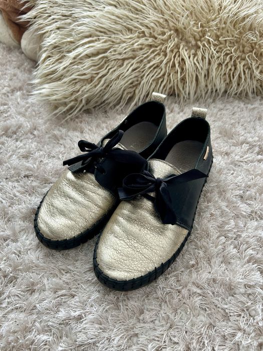 Damskie czarne złote skórzane półbuty trampki Booci 36 36,5 37