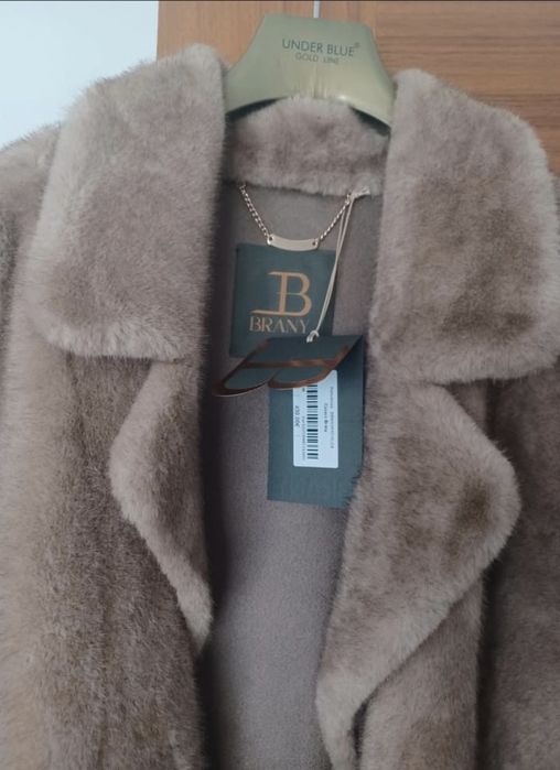 Casaco de pêlo novo Brany