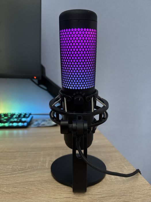 Микрофон HyperX Quadcast S