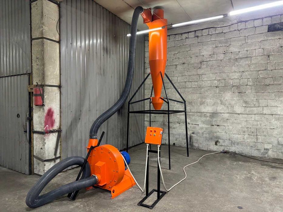 Дробилка молотковая для зерна ДМЗ 15