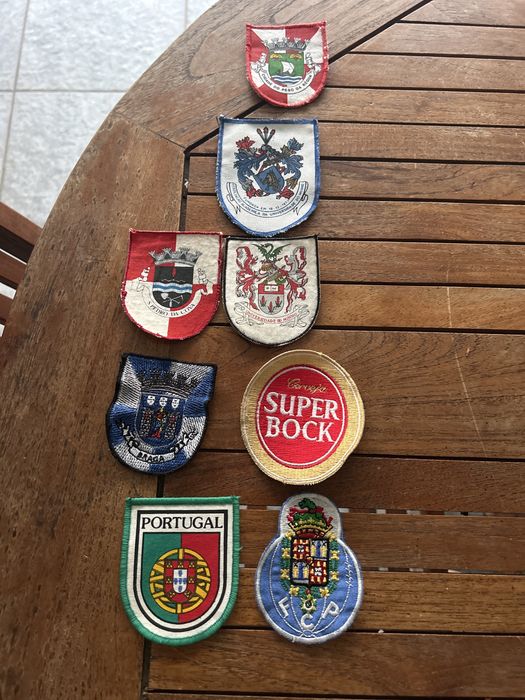 Emblemas publicitários
