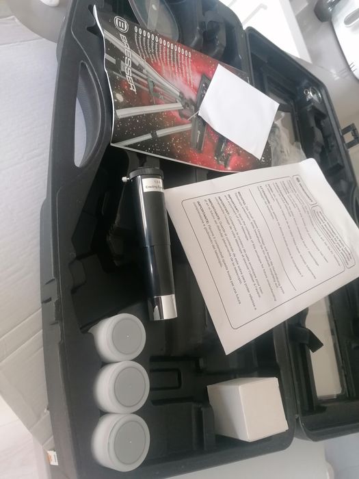 Telescópio Bresser Arcturus 60/700