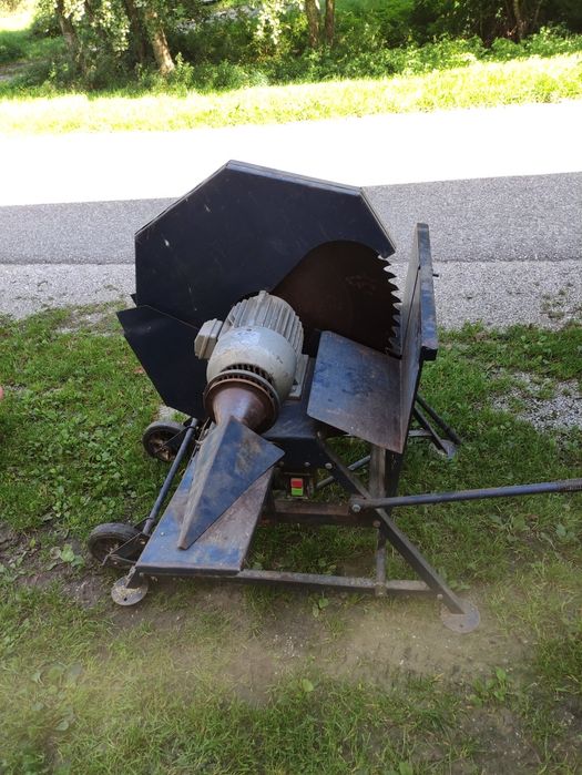 Piła stołowa , Łuparka do drewna, Frezarka