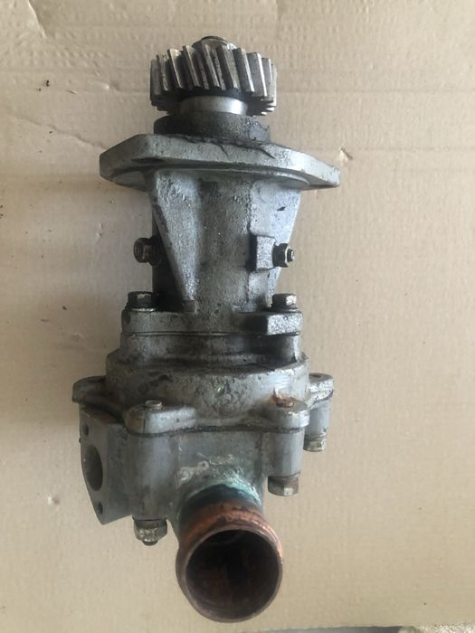 Насос двигуна 4ч 10,5/13 6ч 12/14