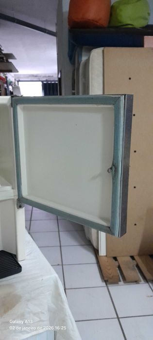 Mini refrigerador de bebidas