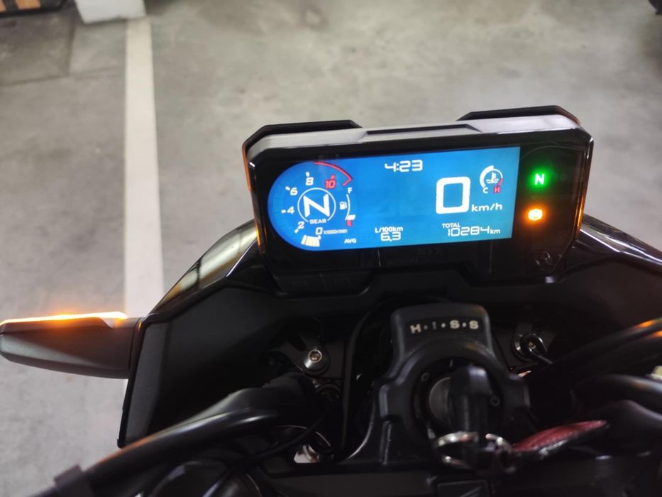 Honda CB500F versão 2023