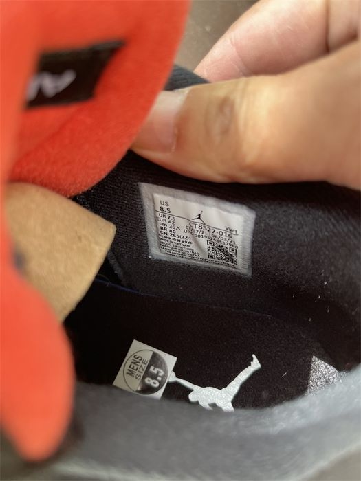 Кросівки Nike Air Jordan 4 Retro Red Thunder Джордан чорні червоні