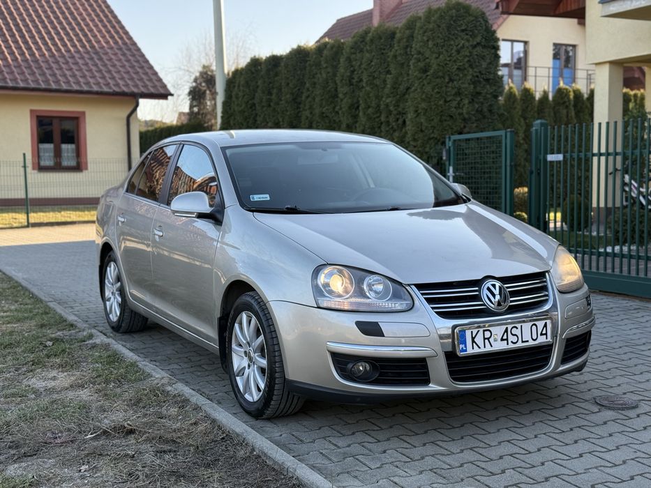 Volkswagen Jetta Salon PL 1.6mpi 102km