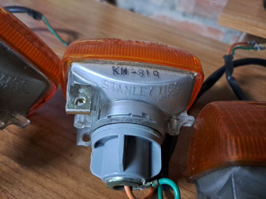 4 Piscas NSR125 JC22