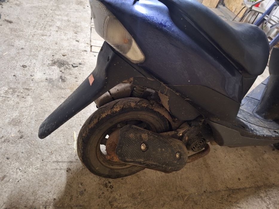 Suzuki let's бабочка