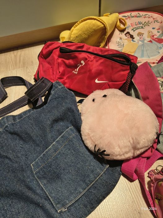 Torby plecaki piórniki i inne