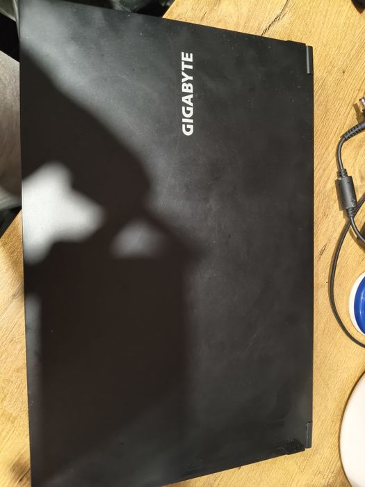 Sprzedam lapota Gigabyte G5