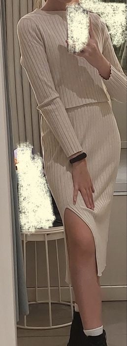 Костюм (спідниця + топ) h&m