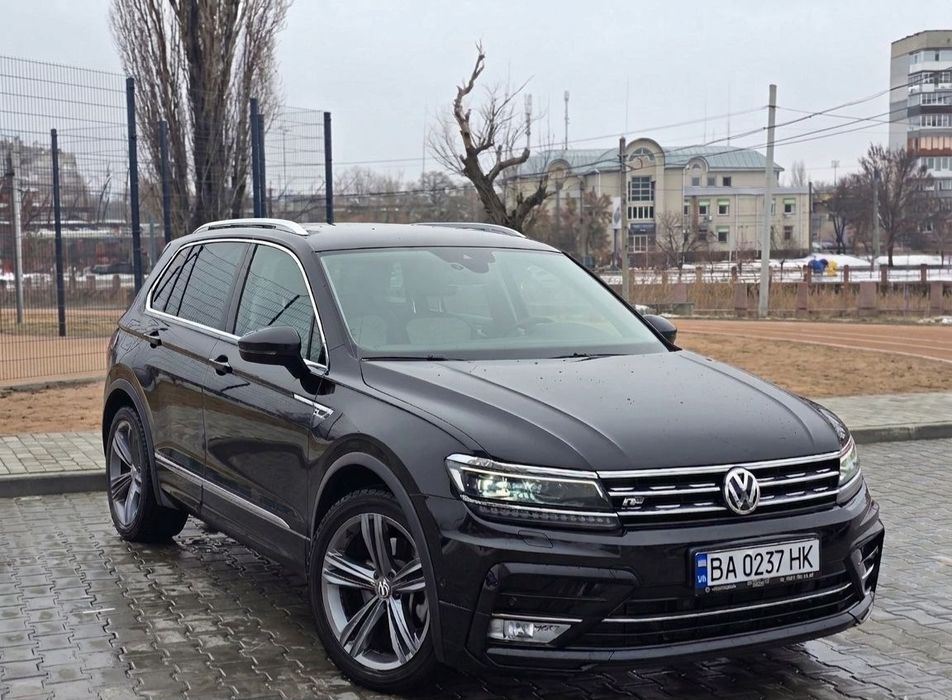 Volkswagen Tiguan ОФІЦІЙНИЙ! R-LINE ідеал