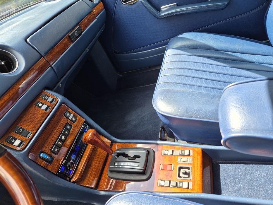 Mercedes  Benz W 123 cupe 3.0 turbo disel  automat