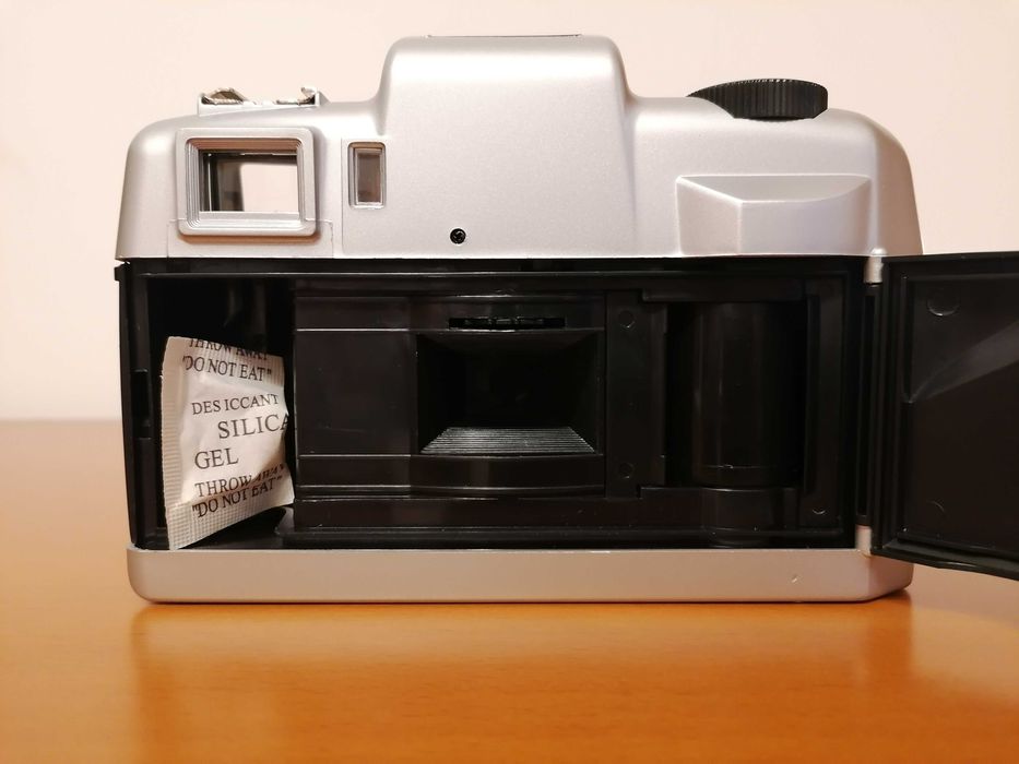 Máquina fotográfica analógica Olympia NK4040 (nova)