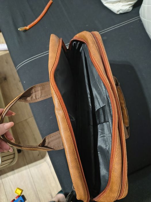 Torba na laptopa, aktówka
