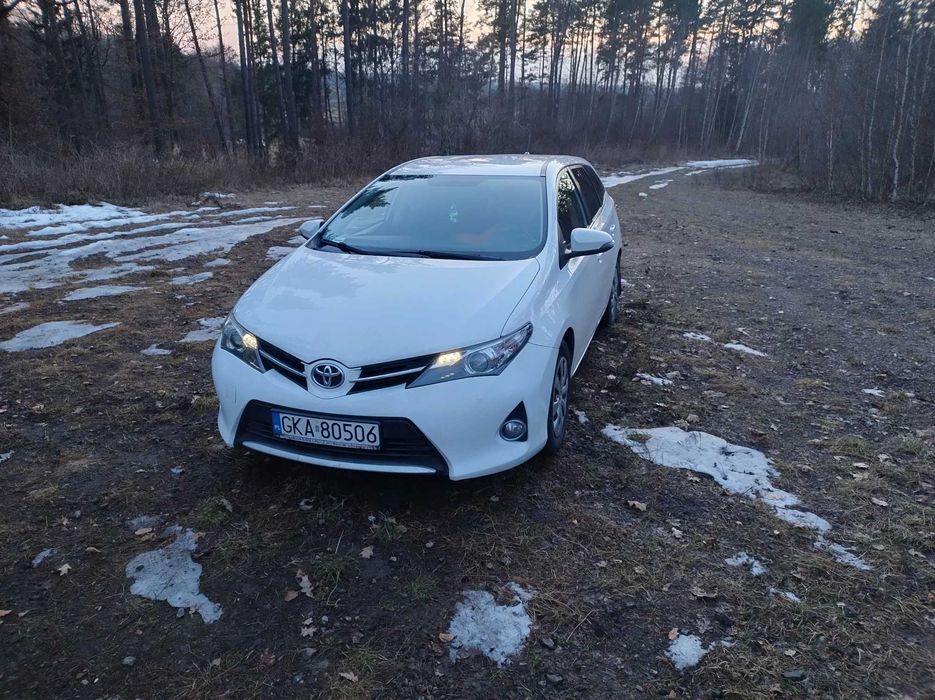 Toyota Auris 2014r 1.4d-4d mega ekonomiczny.