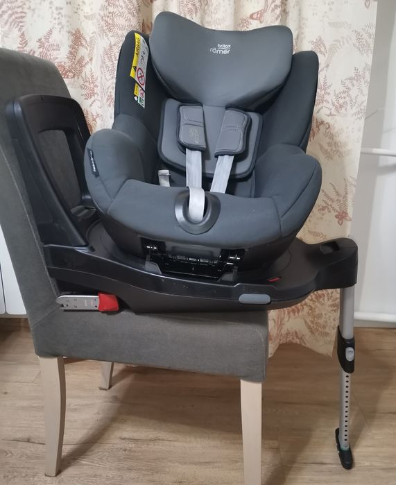 Britax Romer Dualfix M i-size, obrotowy,  9-18 kg