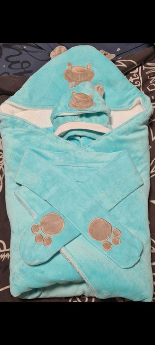 Набір на виписку для новонародженого 4 предмета "Панда" (осінь/зима)