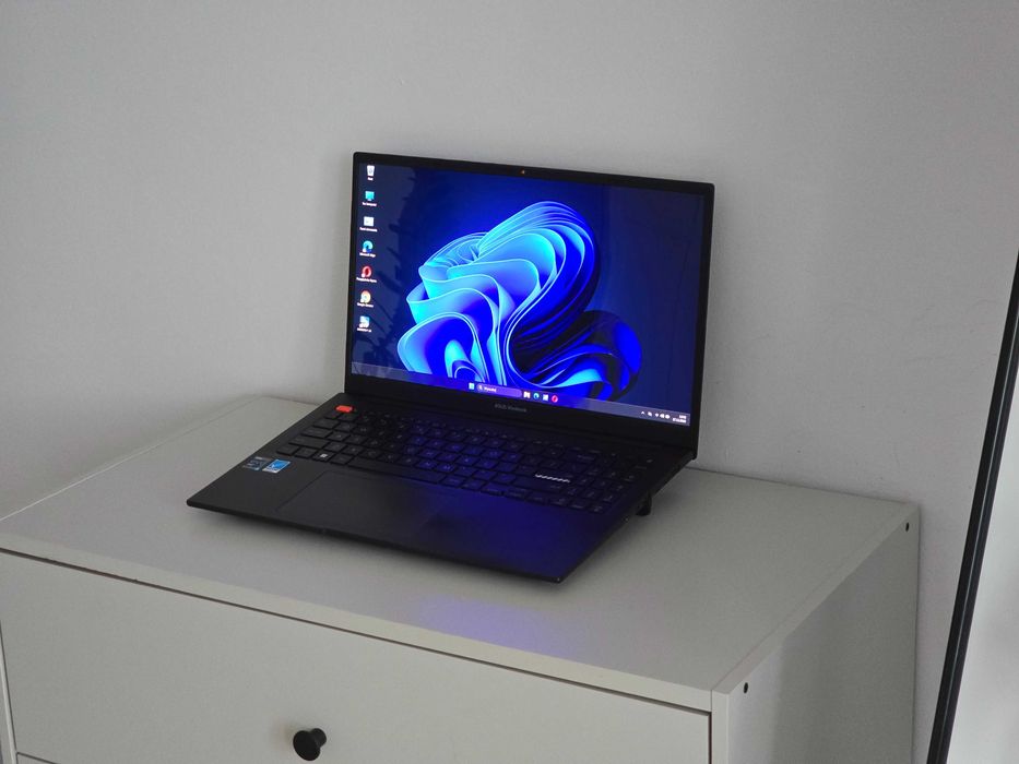 Laptop Asus Vivobook S15 (i7 12700h, 1 TB SSD, 16 GB RAM, 3K OLED)