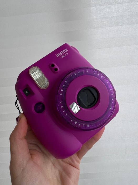 Фотоапарат INSTAX MINI 9 (ремонт або на деталі)