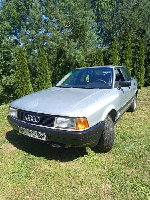 Продам Audi 80 1.6