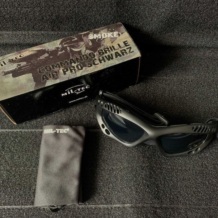 Тактичні Очки (Окуляри) захисні із чехлом Mil-Tec (15615302) Німеччина