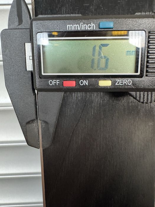 Narty Stöckli Laser SL 170 cm 2024