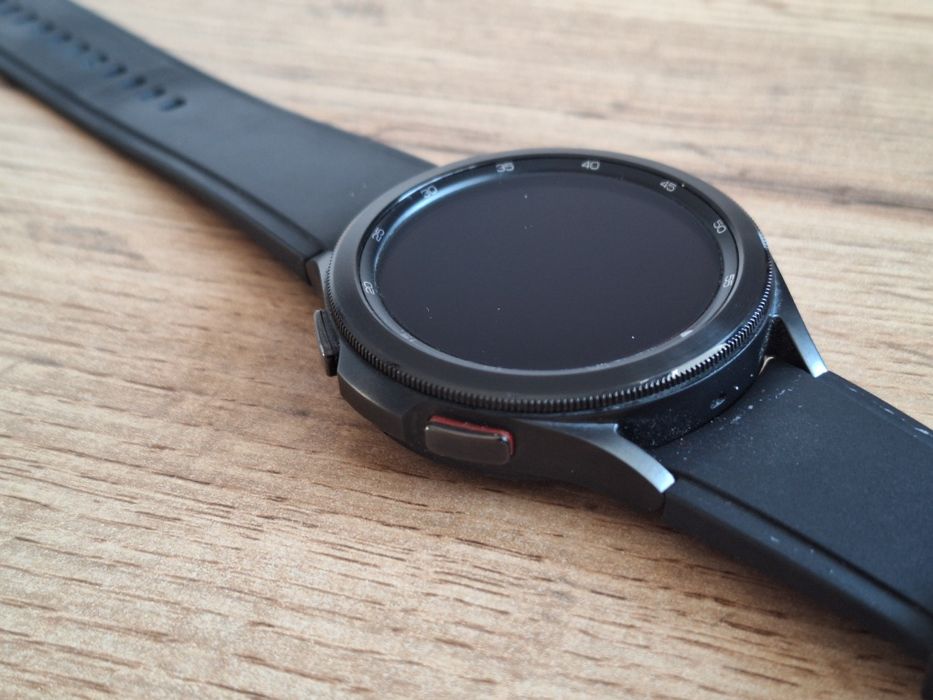 Samsung Galaxy Watch4 Classic 46mm zegarek smartwatch