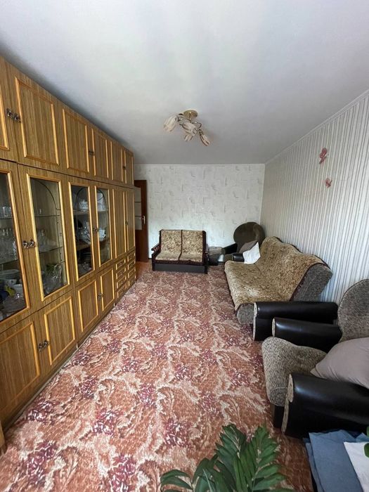 Продаж  квартири в гуртожитку