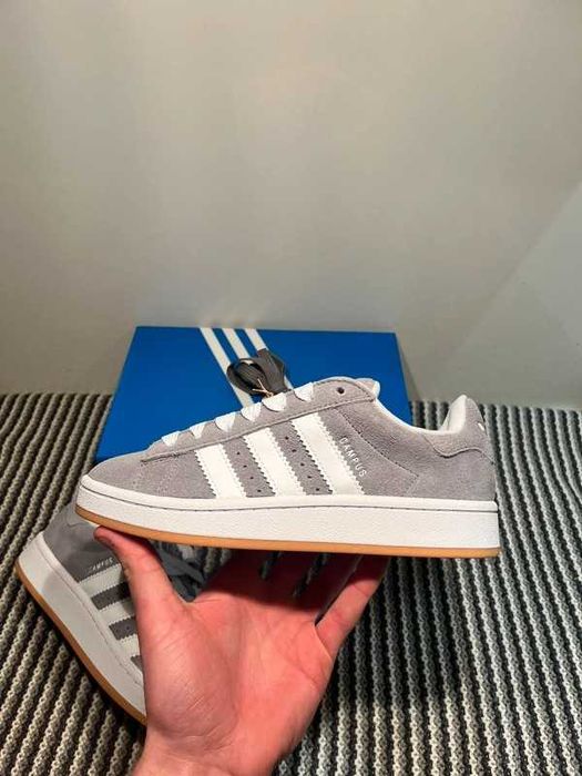 Buty Adidas Campus 00s  R.45