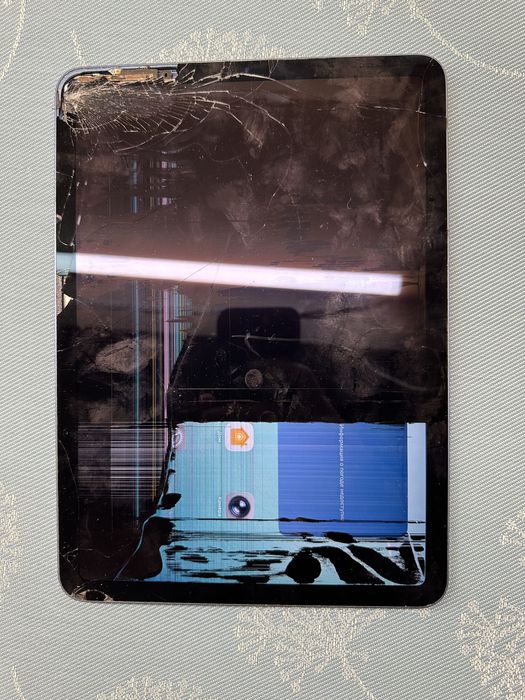 Продам планшет айфон - Apple IPad Air 4 Space Gray 64