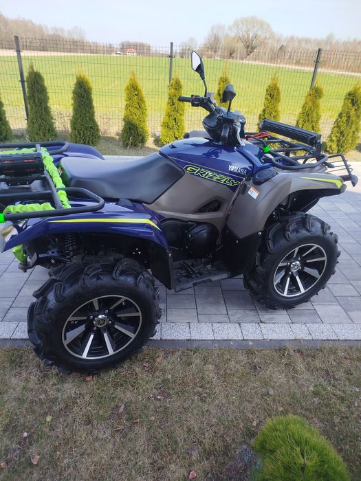 Yamaha Grizzly 700. Super stan !