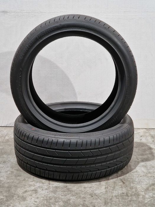 2 Pneus 215/45R17 HANKOOK Semi Novos