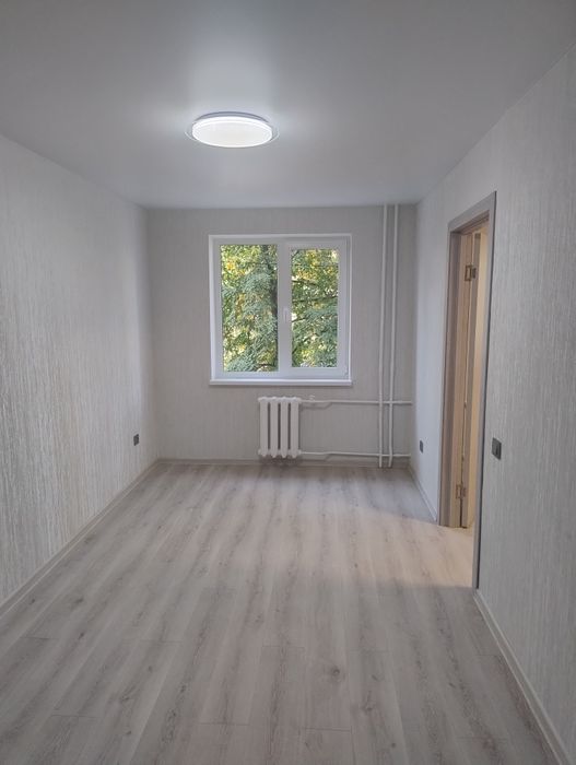 Продаж 2 кімнатна Біла Церква Центр 2 поверх.